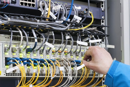 ICT INFO - NOTIS PROJEK NAIKTARAF RANGKAIANÂ UM (25 Nov 2023 -Â 17Â DisÂ 2023)